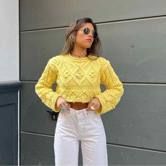 NWT ZARA Pom Pom Knit Yellow Cropped Sweater Sz S - Picture 1 of 8
